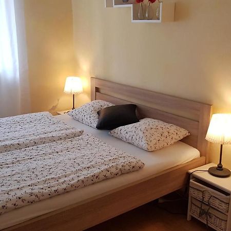 Apartman Lotos Appartement Mikulov Buitenkant foto