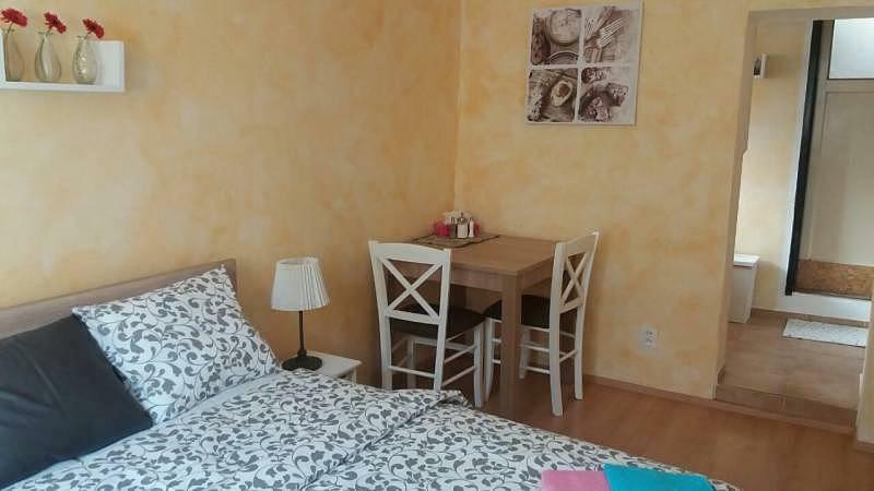 Apartman Lotos Appartement Mikulov Buitenkant foto